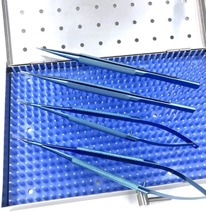 Juego de 4 Pinzas de Titanio de 16 cm de Largo, Porta Agujas, Micro Tijeras, Instrumentos Quirúrgicos Manuales Reutilizables para Cirugía - Product Image 3