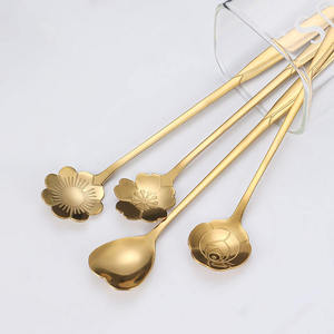 Juego de Cubiertos Super Sell 2026 con Cuchara de Acero Inoxidable y Acabado Dorado en Venta por M.I.G. EXPORTACIONES. - Product Image 2