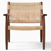 Fauteuil en bois moderne, structure en bois massif, assise tressée, design mid-century, chaise de salon, meubles faits à la main, bureau à domicile, chambre à coucher