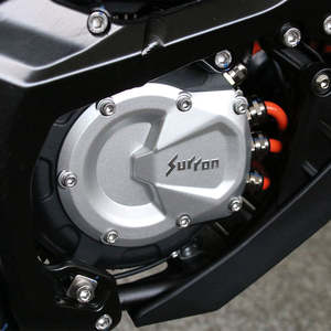 ENVÍO INMEDIATO: Motocicleta Todoterreno Sutton Sur-Ron Ultra Bee Light Bee X Edición Negra 2024 - Product Image 4