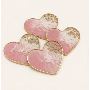 Juego de Posavasos Modernos Hechos a Mano en Forma de Corazón de Resina Rosa con Borde de Hoja de Oro, Resistentes al Calor, para Bebidas, para el Hogar Moderno - Product Image 1