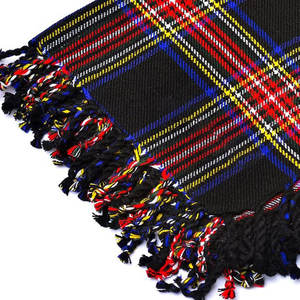 Chal Escocés Tradicional de Lujo con Diseño Tartán Black Stewart, Accesorio para Traje Kilt 2026 - Product Image 3