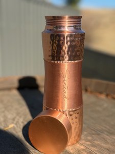 Bouteille d'eau sport en cuivre pur, écologique, martelée, imprimée, bienfaits pour la santé, taille personnalisée, couvercle, gym, école, 1000 ml - Product Image 3