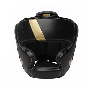 Protector de Cabeza Negro con Costuras Doradas Artesanales - Protector de Mejillas Anatómico Avanzado - Casco Acolchado de Élite con Amortiguación de Impactos - Product Image 4