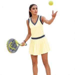 Premium Women Tennis Uniform Two Piece Sportswear <b>Set</b> Sleeveless Performance Tank Top with Pleated Tennis Skirt Custom Logo - Product Image 4
