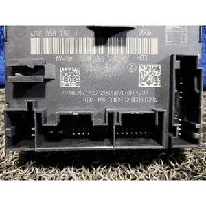 A6 ชุดควบคุมอิเล็กทรอนิกส์และโมดูลคอมพิวเตอร์มือสอง 4G8959792J - Product Image 3