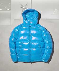 Chaqueta Acolchada de Lana Brillante para Hombre 2025, Nueva Llegada, Estilo Moderno con Cierre de Cremallera - Product Image 4