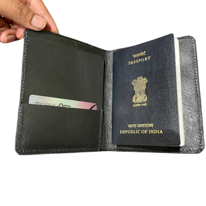 Porta Pasaportes de Cuero Vacuno Genuino de Lujo, Cartera de Viaje RFID, Funda de Pasaporte de Cuero Hairon Hecha a Mano, Personalizada OEM - Product Image 3