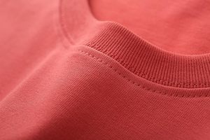 Camiseta de Manga Corta para Hombre, Color Rojo Sólido, Corte Regular, Cuello Redondo, Informal, de Algodón, Diseño Liso - Product Image 5
