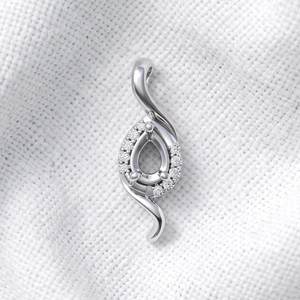 925 Sterling Silver 18K Gold Plated 5x7mm <b>Emerald</b> Cut Semi Mount Necklace Pre Notched 4 Prong Gemstone Setting Blank Opp Bag - Product Image 1