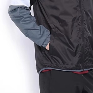 Veste noire pour homme avec fermeture éclair et poches, résistante au vent, pour l'automne, vêtement d'extérieur, coupe classique, couleur unie, matière polyester - Product Image 4