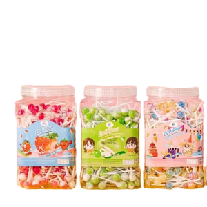 Dulces y deliciosos caramelos de piruleta, malvaviscos afrutados con sabor sintético hechos de frutas frescas naturales en Vietnam - Product Image 1