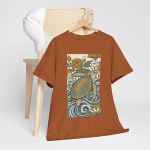 Camiseta Oversize de Seda Estampada con Diseño Japonés de Tortuga Koi, 220 Gramos, Color Sólido - Product Image 3
