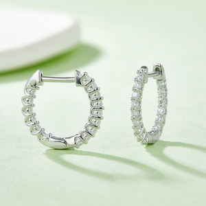 Pendientes de Aro Plateados para Mujer con Diamantes Naturales de Corte Brillante Redondo, Estilo Minimalista para Uso Diario - Product Image 1