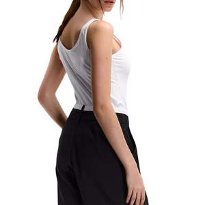 Débardeur Femme Personnalisé de Qualité Supérieure – Style Musculaire Tendance, Design Décontracté avec Options de Couleurs Personnalisables - Product Image 3