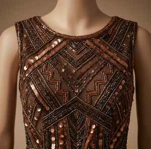 Vestido de Noche Rojo con Cuentas, Diseño de Diseñador, Venta al Por Mayor Directo de Fábrica, Fabricante de Vestidos para Producción en Masa - Product Image 1