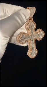 สร้อยคอจี้รูปกางเขนขนาดใหญ่แบบฮิปฮอป ชุบเงินและโรสโกลด์สองสี ประดับเพชรโมอิสซาไนต์เต็มเม็ด สำหรับวันครบรอบทางพุทธศาสนา - Product Image 4