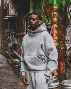 Conjunto de Sudadera con Capucha y Pantalones de Chándal de Algodón 100% de Secado Rápido para Hombre, Estilo Hip Hop, Casual, Urbano, con Bolsillos - Product Image 3