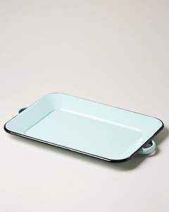 Plateau de service élégant en métal avec revêtement émaillé durable, idéal pour un usage quotidien et les occasions spéciales à la maison - Product Image 5