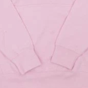 เสื้อฮู้ด AKA สีชมพูอ่อน พร้อมตัวอักษร AKA ปักด้วยไหมพรมสีเขียวและสีขาว เสื้อผ้าสำหรับสตรีในกลุ่มเพื่อนร่วมชั้นเรียน - Product Image 2