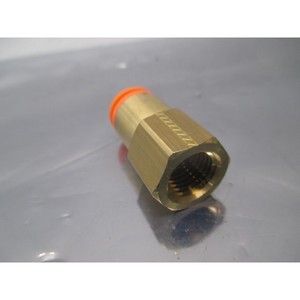 Lote de 8 Conectores Hembra SMC KQ2F11-35 - Equipos y Piezas de Semiconductores de Confianza de Marca Global - Product Image 1
