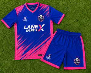 Ensemble d'uniformes de football personnalisés de haute qualité pour hommes, noir, 100 % polyester, séchage rapide, maillot et short de football professionnels, sublimation pour équipe - Product Image 6