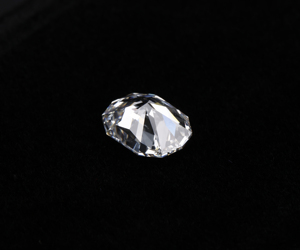 OM GEMS Diamante Cultivado en Laboratorio con Certificado IGI, Corte Escalonado Único y en Tendencia, Ovalado de 1ct, 2ct, 3ct, EF VVS-VS, HPHT CVD, Perforado con Láser - Product Image 5