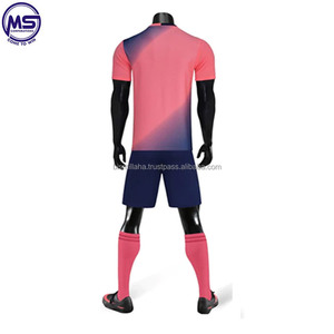Uniforme de Fútbol para Hombre con Degradado de Color, Sin Mangas, Cuello Redondo, Absorbe la Humedad, 100% Poliéster, Corte Regular, Cintura Elástica, Personalizable - Product Image 3