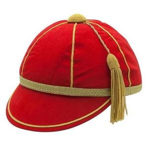 Gorras de terciopelo de alta calidad para presentaciones profesionales de rugby, cricket y fútbol, personalizables. - Product Image 3