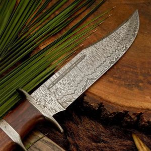 Couteau Bowie en acier Damas forgé à la main sur mesure OEM avec étui en cuir véritable, couteau de survie et de chasse à lame fixe pour l'extérieur - Product Image 5