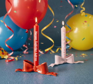 Vela de Cumpleaños Personalizada de Lujo con Base de Lazo – Vela Cónica con Nombre Personalizado y la Frase “Feliz Cumpleaños” - Product Image 3