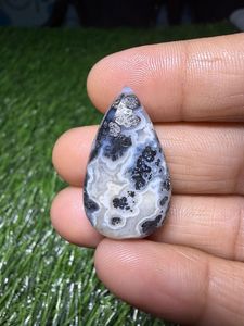 Gemas de Medicina Natural Cabujón Suelto de Diseño para Fabricación de Joyas, Peso en Quilates, Efecto de Cambio de Color - Product Image 3