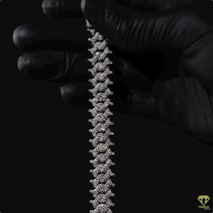 สร้อยข้อมือโมอิสซาไนต์สุดหรูนี้มีดีไซน์แบบเต็มตัวที่โดดเด่น พร้อมด้วยข้อต่อที่ได้แรงบันดาลใจจากก้างปลาอย่างมีเอกลักษณ์ - Product Image 1