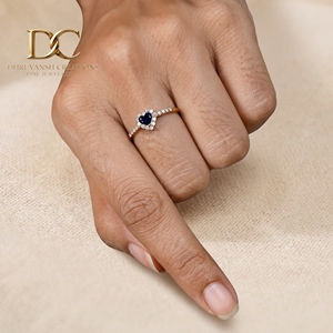 Anillo de Compromiso de Oro Amarillo Sólido de 14 Quilates con Certificado IGI al por Mayor para Mujer con Diamante Cultivado en Laboratorio y Topacio Azul de Londres en Forma de Corazón - Product Image 6