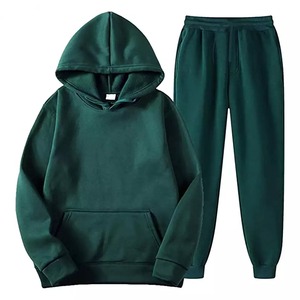 Chándal Deportivo Personalizado Unisex Verde con Bolsillos Tipo Canguro, Sudadera Deportiva de Corte Regular, Transpirable, de Poliéster/Algodón para Otoño - Product Image 4