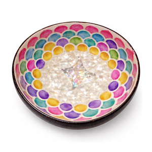 Cuencos de Coco Grabados de Alta Calidad al por Mayor, Estilo Artesanal Único, Pulidos y Ecológicos - Product Image 1