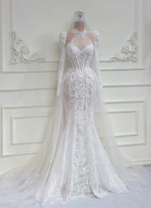 Fabrication OEM de robes de mariée, design sirène moderne, fleurs en cristal faites à la main, dentelle, perles, design personnalisé, nouvelles tendances - Product Image 3