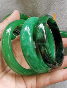 กำไลข้อมือแฟชั่นศิลปะทำจากเรซิ่นคลาสสิกและอินเทรนด์ทองเหลืองพร้อมมุกและเพชรสำหรับวันครบรอบทางศาสนาและงานแต่งงานหรือของขวัญ - Product Image 3