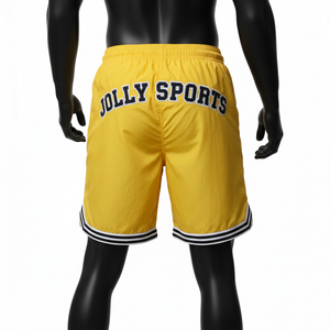 Shorts coupe-vent en polyester premium pour homme, style sport jaune, cordon de taille noir, logo brodé chenille personnalisé, shorts pour homme - Product Image 2