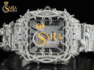 Montre de luxe artisanale entièrement sertie de diamants, bicolore, avec un grand diamant de haute qualité, calendrier complet, montre unisexe en provenance d'Inde - Product Image 2