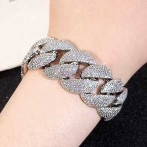 Pulsera de eslabones cubanos con incrustaciones de moissanita VVS, brillante, de plata de ley 925, para uso unisex. - Product Image 1