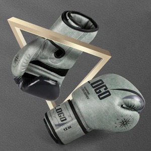 Gants de boxe professionnels avec logo personnalisé, qualité supérieure en cuir PU pour le kickboxing, le karaté, le MMA, le Muay Thai et les arts martiaux - Product Image 2
