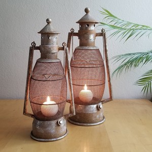 Vintage Metal <b>Lantern</b> <b>Set</b> with Candle Holder Cylindrical Shape Durable Finish for Home Decoration - Product Image 4