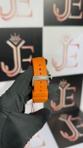 Montre à quartz de luxe pour homme, boîtier en alliage de 41 mm, bracelet en caoutchouc orange, cadran en verre avec chiffres romains, aiguilles lumineuses, fermoir caché, résistance à l'eau 3 BAR - Product Image 5