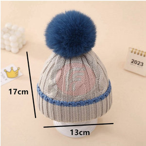 Gorro Unisex Cálido de Lana 100% Tejido a Mano, Grueso, Suave, Transpirable e Impermeable para Exteriores y Clima Frío - Product Image 2