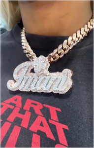 Collier personnalisable tendance en moissanite et diamants glacés avec certificat VVS, chaîne corde et plaque nominative - Product Image 2