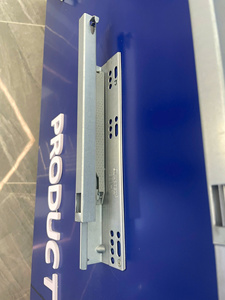 Glissières télescopiques modernes à fermeture amortie de type coulissement complet pour tiroirs de meubles de cuisine, de salle à manger et de chambre - Product Image 3