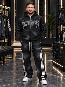 Ensemble de survêtement personnalisé pour homme, style streetwear, avec sweat à capuche zippé effet délavé soleil et pantalon de survêtement délavé à strass, coupe oversize, deux pièces, marque privée - Product Image 1