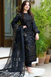 Ensemble 3 pièces en coton brodé sur mesure pour femme, style pakistanais, à manches longues, entièrement brodé, prix d'usine - Product Image 3