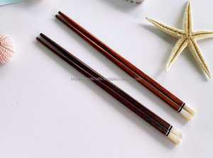 ชุดตะเกียบไม้ธรรมชาติ | ผิวงานเรียบหรูปราศจากเสี้ยนสามารถนำกลับมาใช้ใหม่ได้สำหรับซุปผัดเกี๊ยวและอาหารเอเชีย - Product Image 6